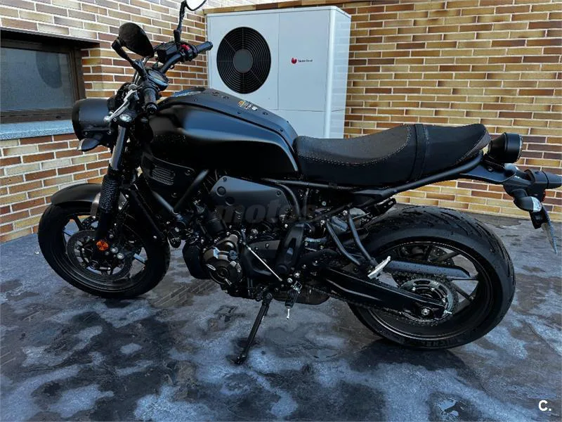 Yamaha XSR700 – Vista 4