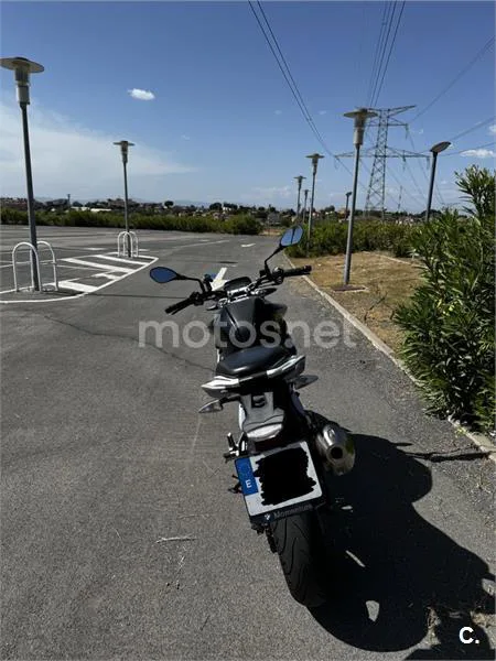 BMW G 310 R – Vista 3