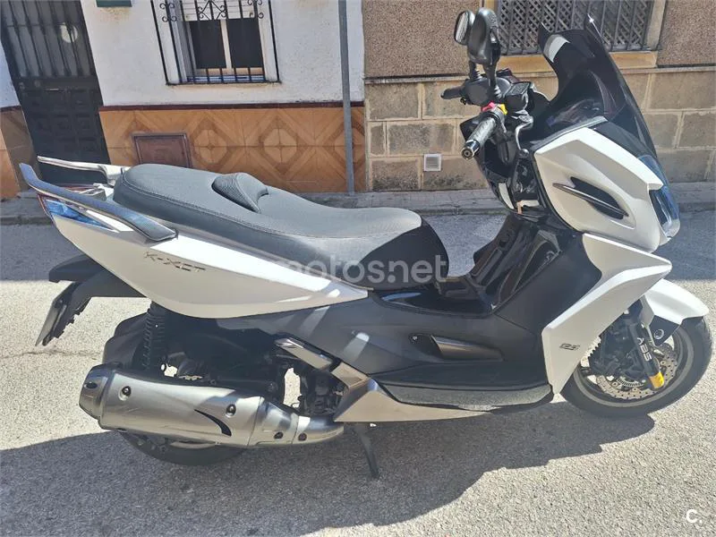 Kymco K-XCT 125i – Vista 5