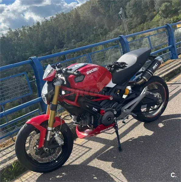 Ducati Monster 696 – Vista 5