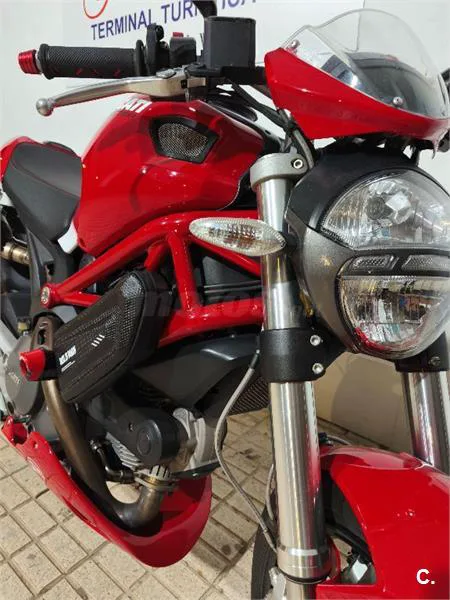 Ducati Monster 696 – Vista 10