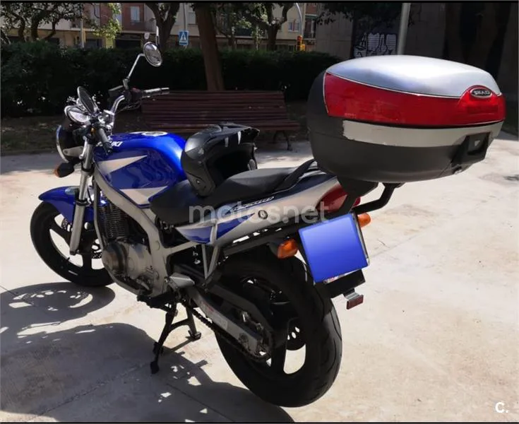 Suzuki GS 500 – Vista 2