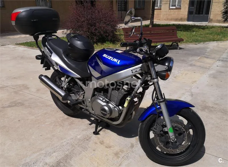 Suzuki GS 500 – Vista 4