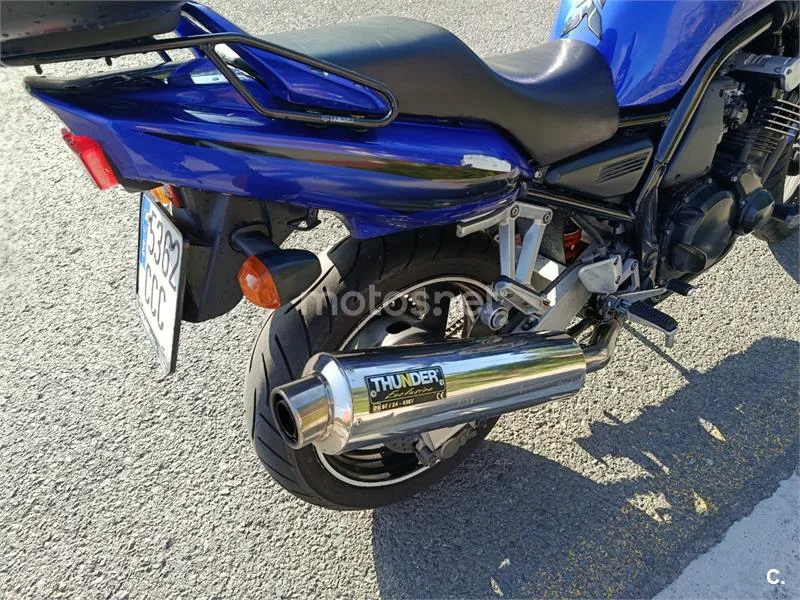 Yamaha FZS 600 Fazer – Vista 5
