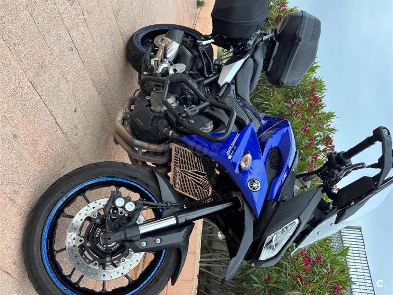 Yamaha Tracer 900 – Vista 7