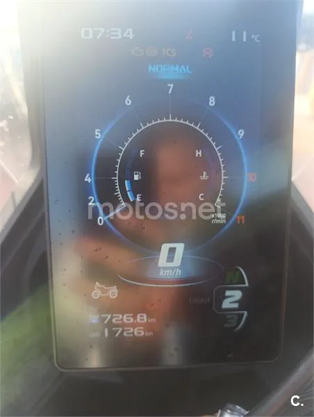 Voge DS 800 Rally – Vista 4