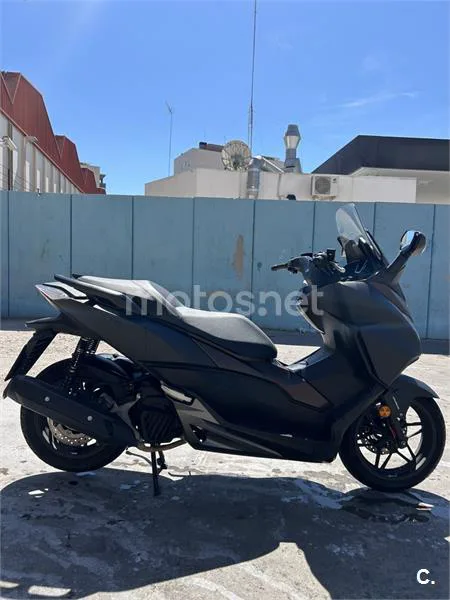 Honda Forza 125 – Vista 2