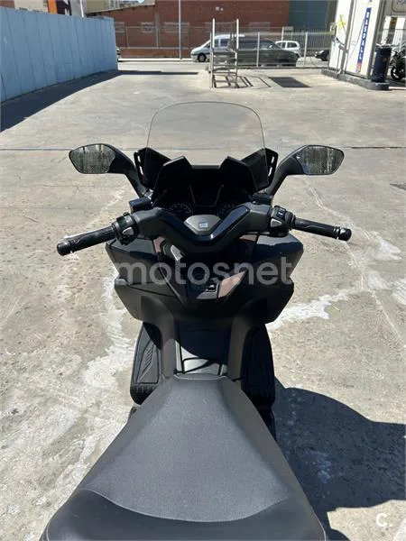 Honda Forza 125 – Vista 3