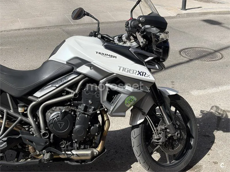 Triumph Tiger 800 XR – Vista 3