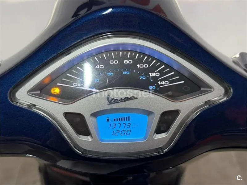 Vespa Primavera – Vista 13