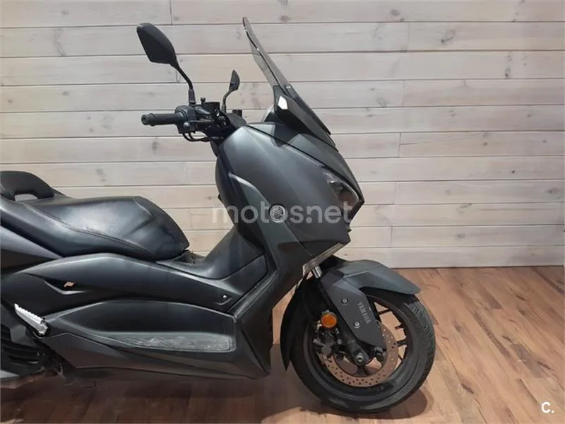 Yamaha XMAX 125 – Vista 8