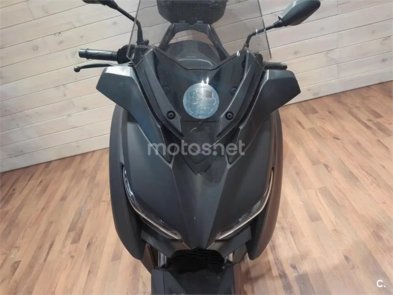 Yamaha XMAX 125 – Vista 10