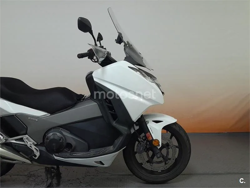 Honda Integra – Vista 8