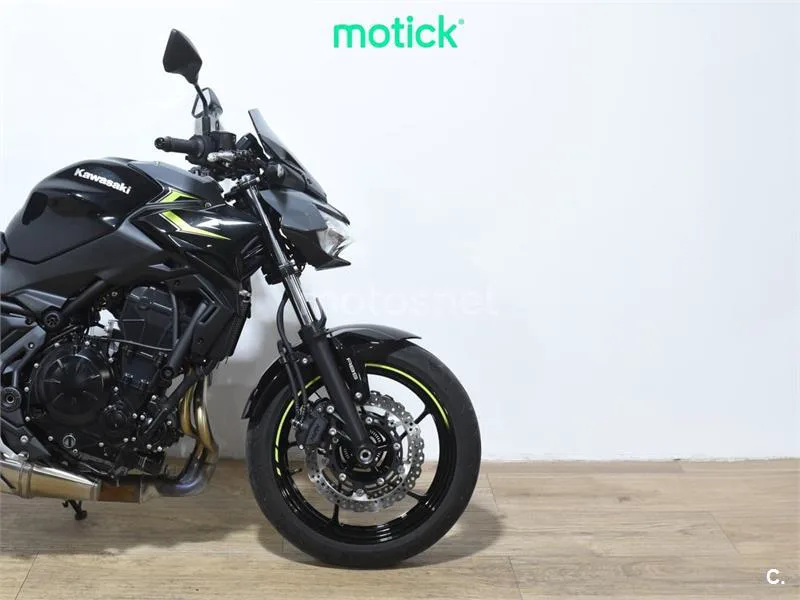 Kawasaki Z650 – Vista 4