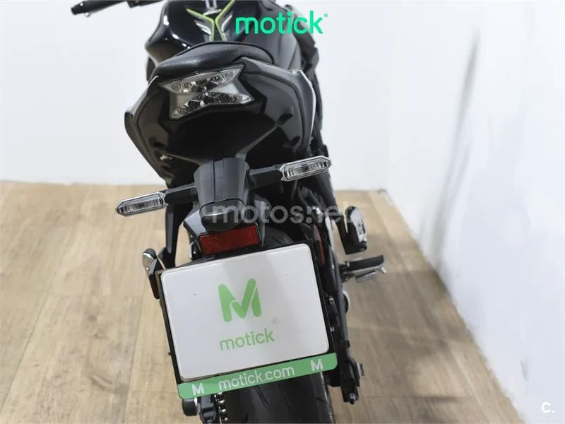 Kawasaki Z650 – Vista 6