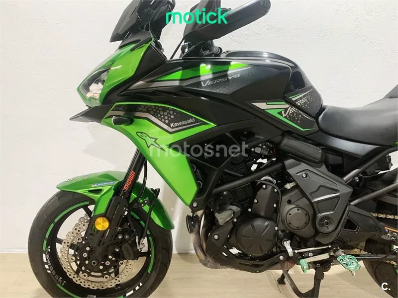 Kawasaki Versys – Vista 6