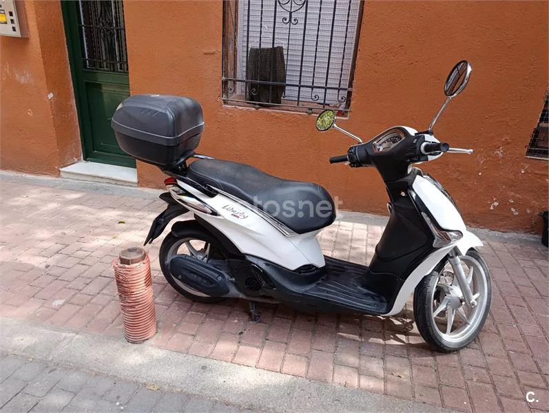 Piaggio LIBERTY – Vista 4