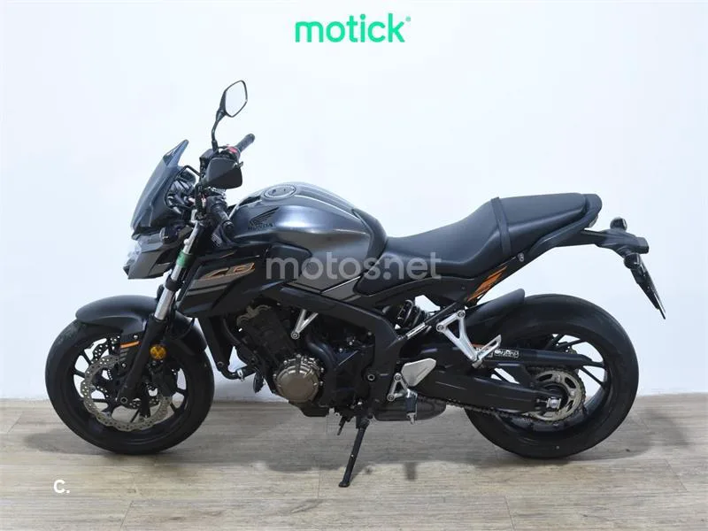 Honda CB 650 F – Vista 7