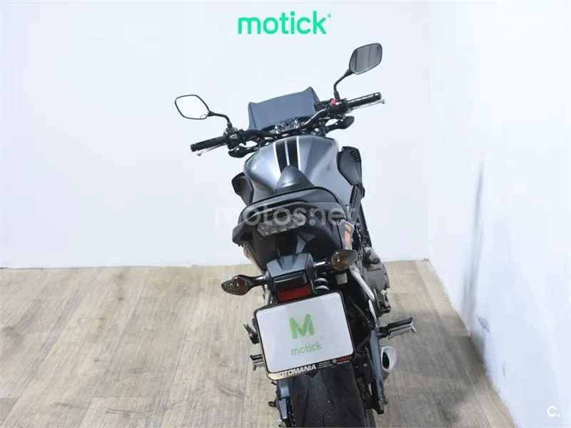 Honda CB 650 F – Vista 6