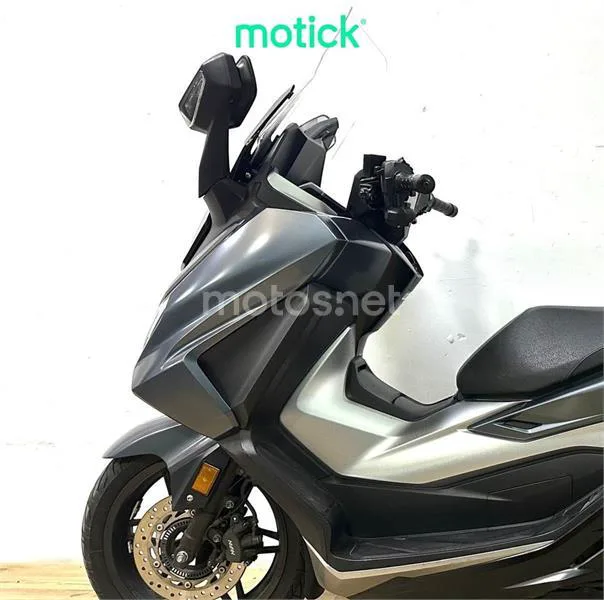 Honda Forza 350 – Vista 6