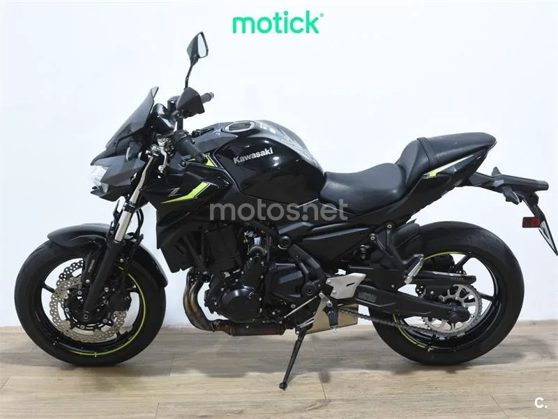 Kawasaki Z650 – Vista 7