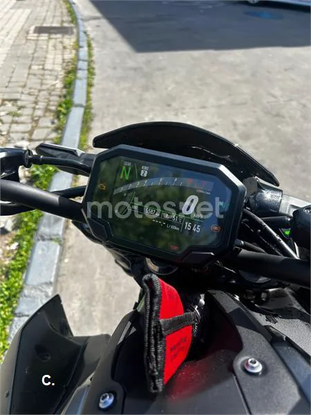 Kawasaki Z 900 – Vista 4