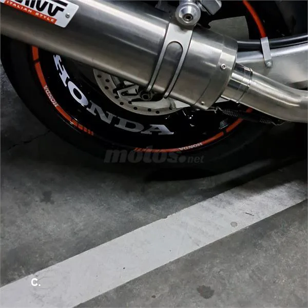 Honda CBR 600F – Vista 7