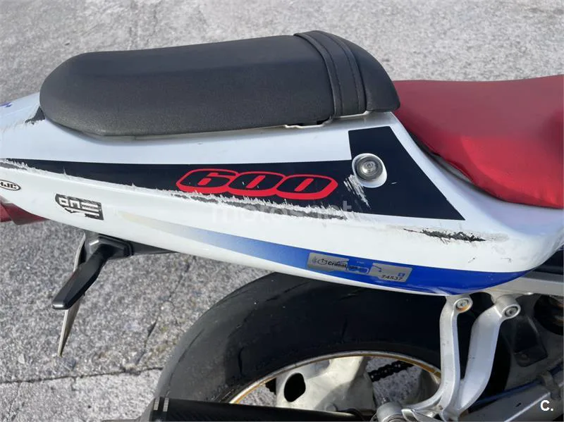 Suzuki GSX R600 – Vista 3