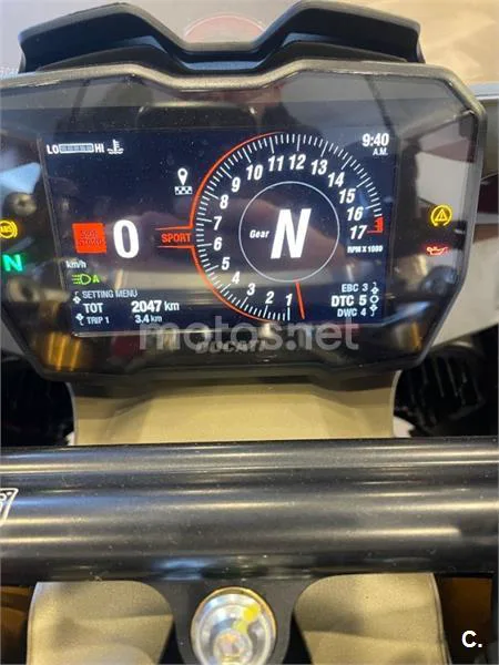 Ducati Panigale V4 – Vista 6