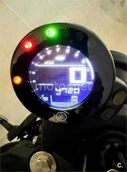 Yamaha XSR700 – Vista 2