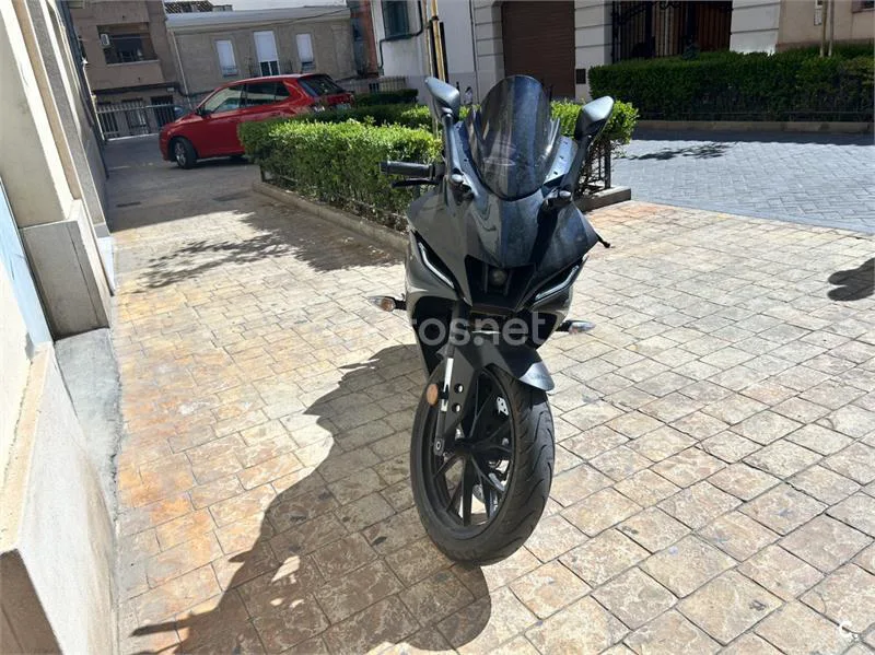 Yamaha R125 – Vista 3