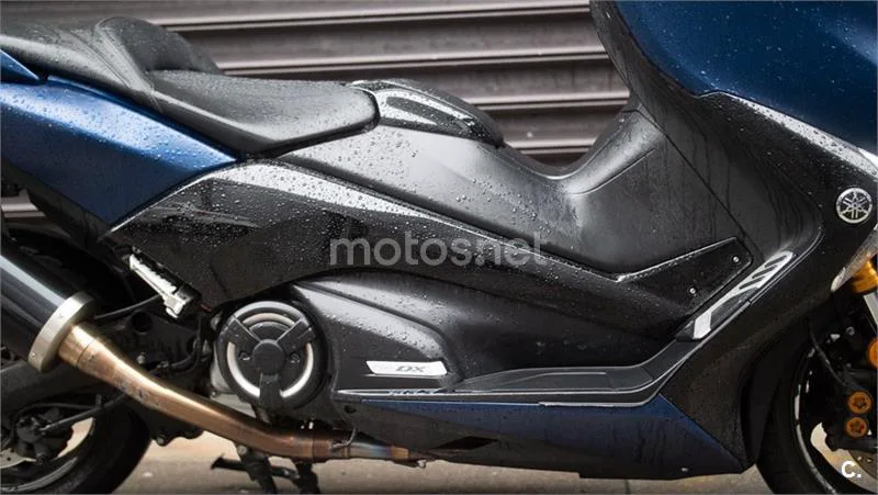 Yamaha TMAX – Vista 5