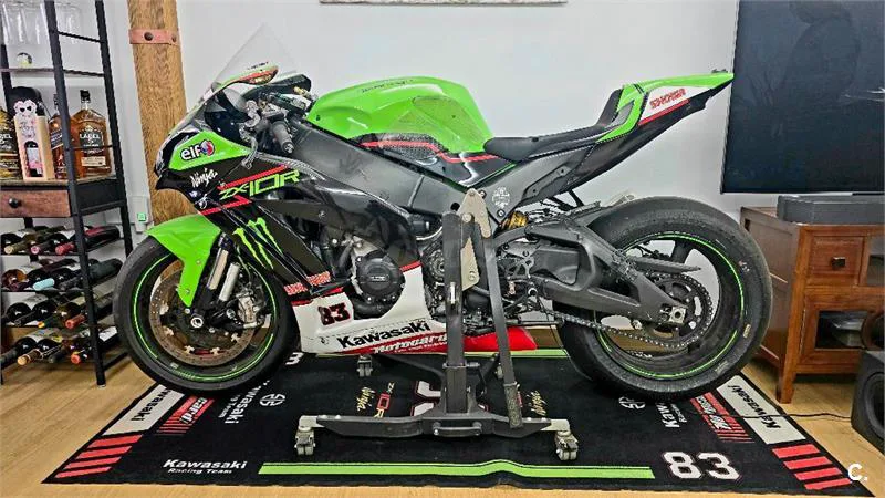Kawasaki ZX-10R – Vista 4