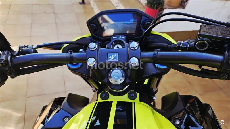 Honda CB 500 F – Vista 13