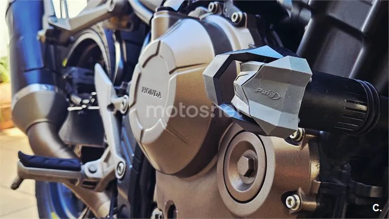 Honda CB 500 F – Vista 17