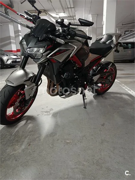 Kawasaki Z 900 – Vista 4