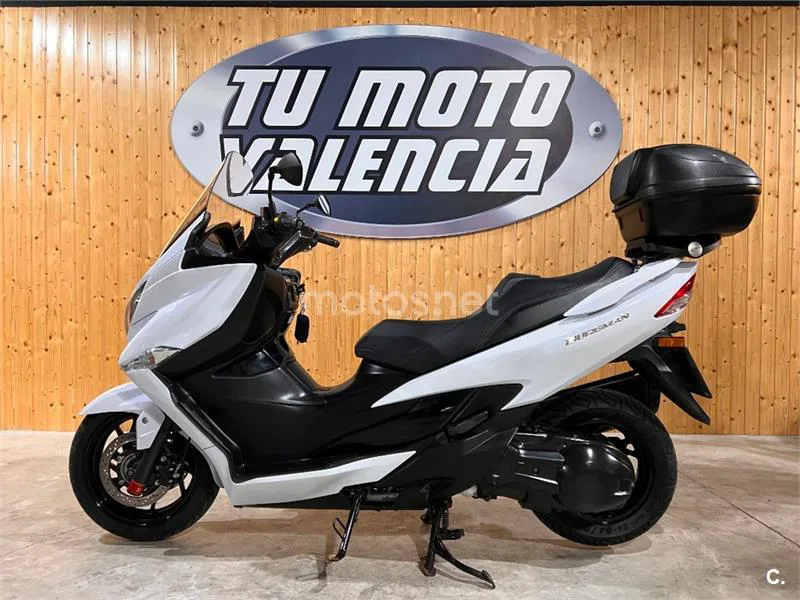 Suzuki Burgman 400 – Vista 5