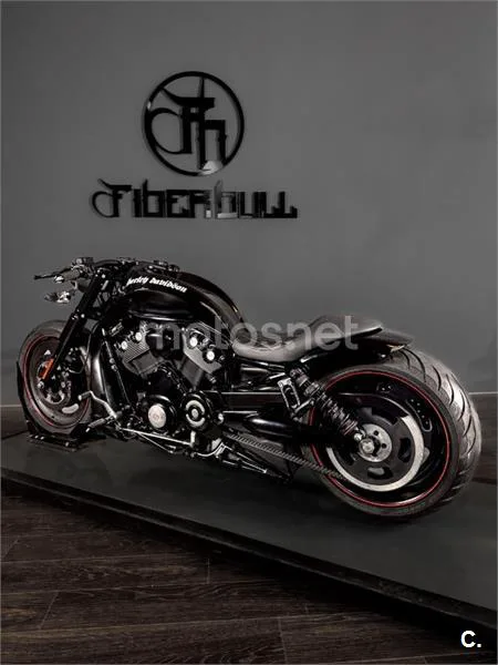 Harley-Davidson Street Rod – Vista 10