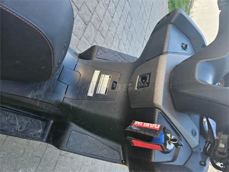 Kymco Super Dink 125i – Vista 5