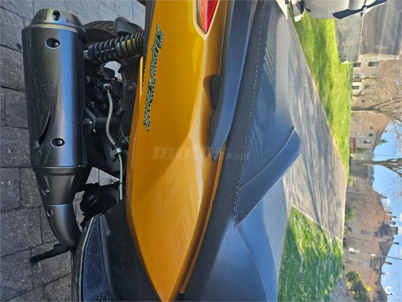 Kymco Super Dink 125i – Vista 10