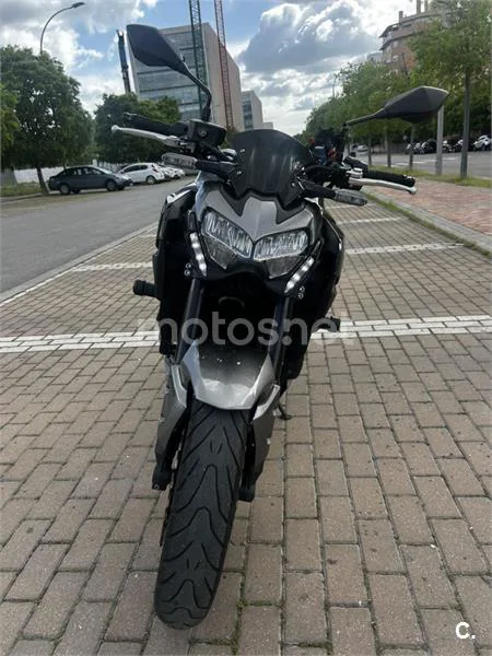 Kawasaki Z 900 – Vista 6