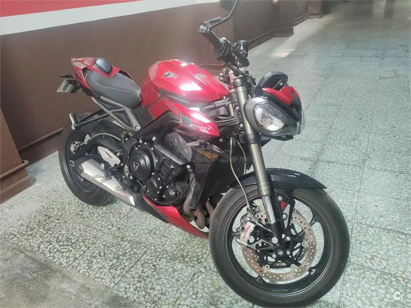 Triumph Street Triple 765 – Vista 6