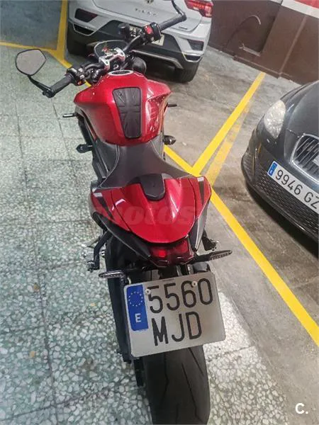 Triumph Street Triple 765 – Vista 8