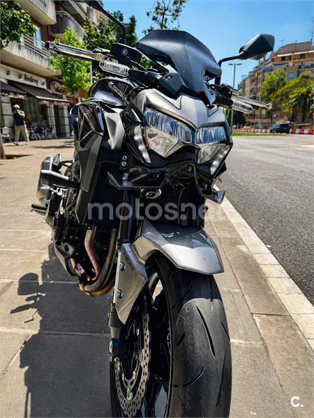 Kawasaki Z 900 – Vista 5