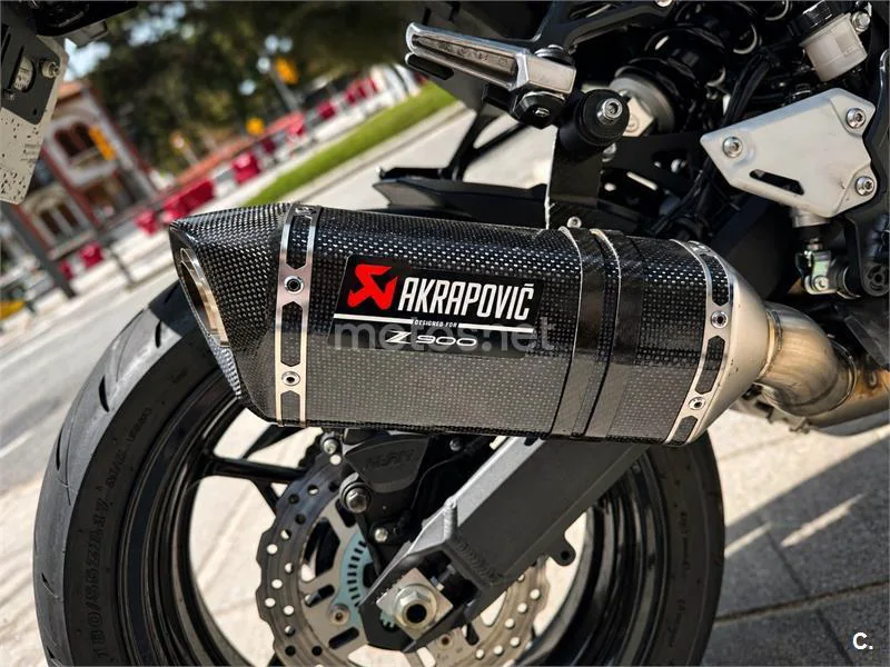 Kawasaki Z 900 – Vista 7