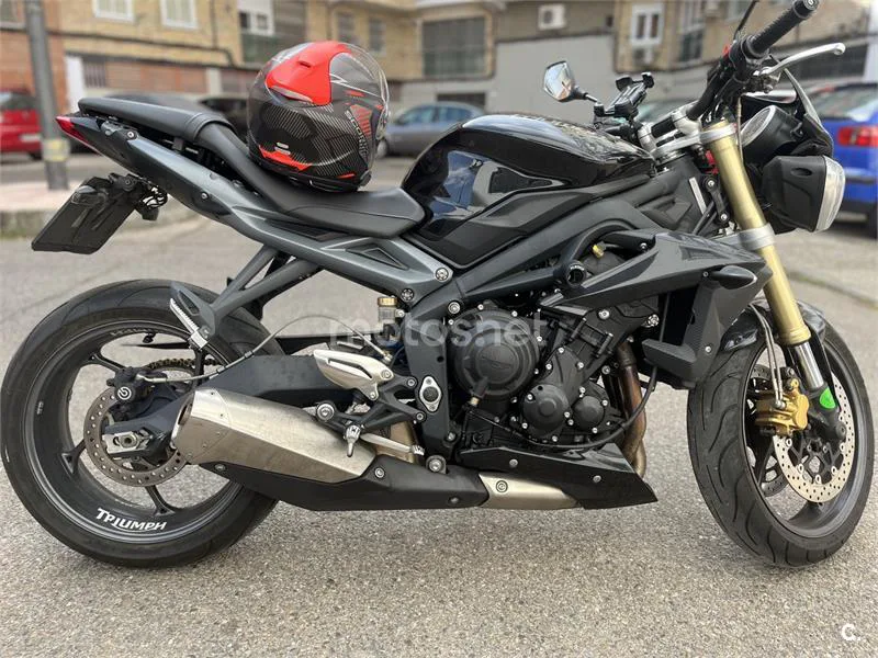 Triumph Street Triple – Vista 2