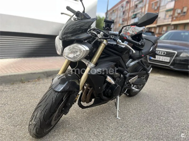 Triumph Street Triple – Vista 7