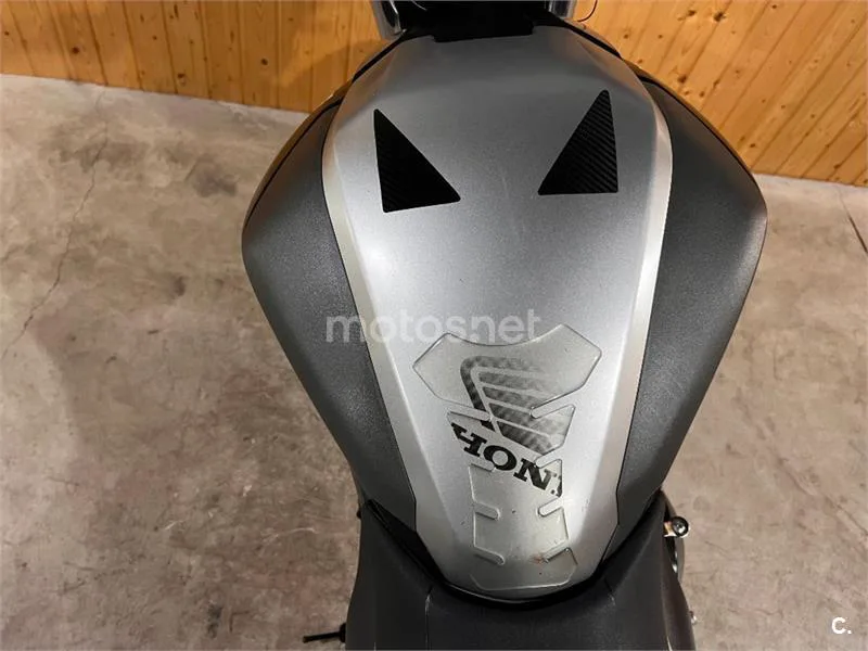 Honda NC 750 S – Vista 15