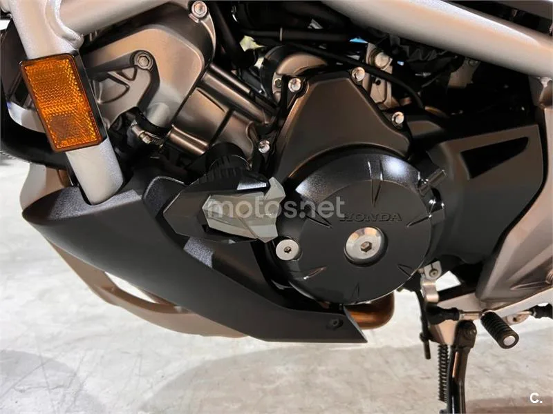Honda NC 750 S – Vista 75