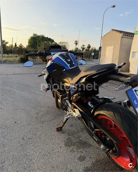 BMW F 900 R – Vista 4